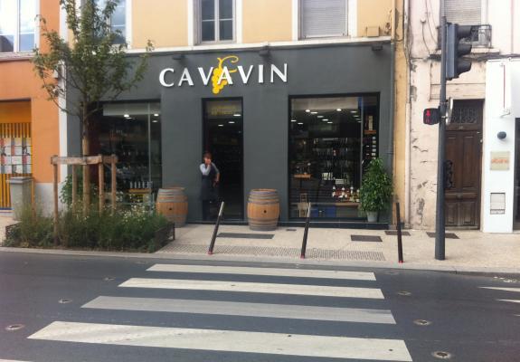 https://www.cavavin.co/sites/default/files/styles/galerie_magasin/public/magasin/IMG_0885.JPG?itok=7UsyQypN